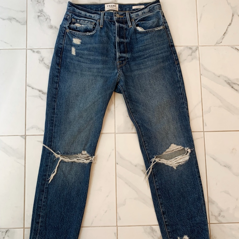 FRAME Straight Leg Jeans